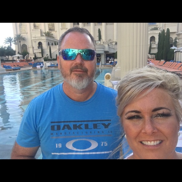 Meet your Posher, Melissa - Picture 4 of 4